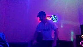 i was so horny i fucked a stranger in the gloryhole and got filled with cum