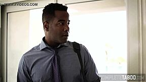 Is this skinny little fetish teen getting creampied?