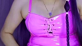 18 Year Old Girl Masturbates For You She Is Beautiful Sexy And Exciting Maquinasperfectas