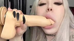 Bunny Girl Loves To Fuck With A Big Cock And Cum