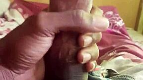 I can't stop masturabting to this big black cock!