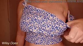 Hot milf licks her own nipples in homemade scene