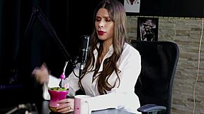 Faz Domina��o Teve Um Fetiche Do Homem Se Vestir De Mulher A Diferen�a Dos Relacionamentos E A Sua Mentoria - Pati Ferraz Watch On Sheer Red