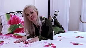 Jade 25ans Coquine Très Joueuse in Doggystyle