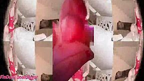 Si tak posadnutý mojím perfektným telom a sajaním bradaviek!