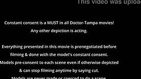 aria nicole paints her tootsies backstage 😍