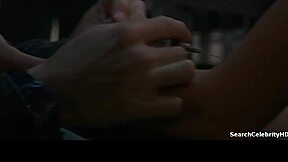 Sunny Mabrey i Species III 2004 naken-scener