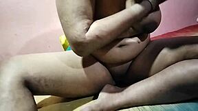 i fucked indian step mom's hot pussy!