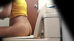 argentinian stepsister pissing on hidden cam 😏