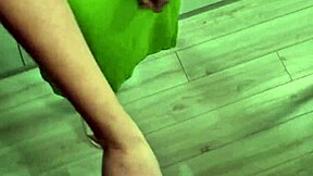 i cum inside stepmothers pussy on the kitchen table while we are alone