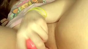 Dildo Sucking And Pussy Play With Intense Action