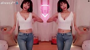 Bj Winter Does Sexy Dance With Blowjob