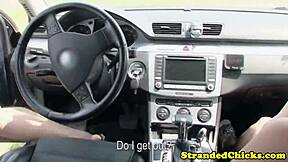 Klasse lifter amateur wrijft lul