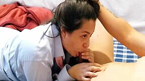 Secretaria Ejecutiva Puta Le Mama La Verga Y El Culo A Su Jefe Por Un Aumento.