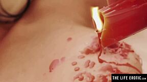 Lesbian beauty eats girlfriend's pussy voraciously.