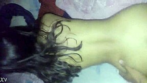 Does this Venezuelan amateur like hardcore shaved pussy?