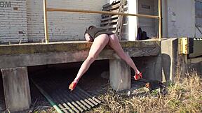 this babe goes completely bottomless walking the docks, flashing her big ass everywhere