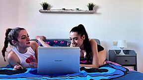 briseida myers & malafalda taste their sweet pussies