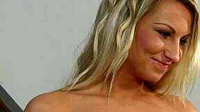 i fucked that blonde milf beauty hard