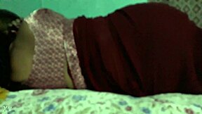 Sanjana Aunty Shows Her Ass!