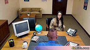 hey, geeky asian secretary gives pro head for promotion