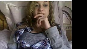 Cute teen exposes perfect tits and masturbates with dildo