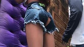 Married woman gets anal fucked with sex toy in favela