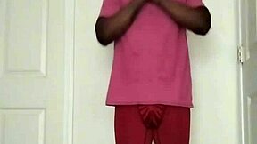 wearing chest and abdominal muscles for decoration 1