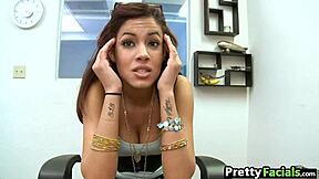 Beautiful babe isis taylor receives cumshot on face in 1 on 1 session