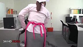 Chihiro Akino's Passionate Blowjob