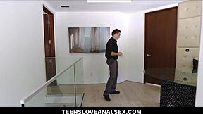 Stepdaughter Fidget Spinner In Ass While Stepdad Fucks