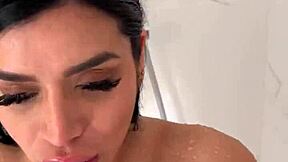 Wet Sex In The Shower Cumming In The Mouth - Sara Retali & Sergio Lagos