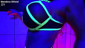 Sensual Seduction Teasing Oiled Curvy Babe?