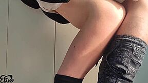 Detailed deepthroat session leads to intense creampie after quarantine