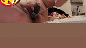 Love fucking my fat pussy.