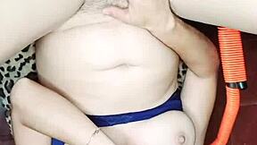 Que Sabroso Se Siente Bien Profundo Este Enorme Pollon Y Mira Como Sale Mi Leche A Chorros