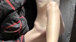 let's fuck in the pool, babe, real couple says in hotel