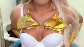 i'm soo hot as a ladyboy transsexual babe