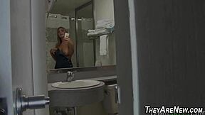 Amateur Teen 18+ Has First Oral Experience