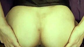 Wife Gives Access to Her Holes to Stranger