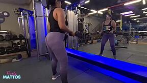 wet workout without panties provokes the personal trainer and leads to sweaty masturbation at home