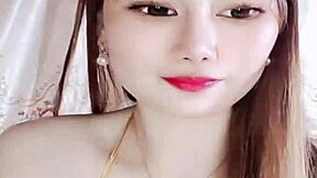 Viet Teen Dances On Bigo