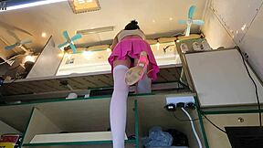 Hot 18 year old chick voyeur hidden camera at work