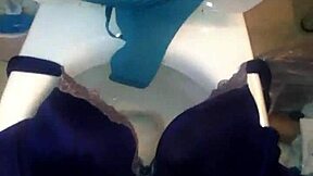 Step Sister 40Dd Bras Gets It