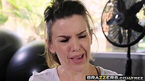 Pornstars Crave Big Sizes In Midwife Crisis Scene With Harlow Harrison And Jessy Jones