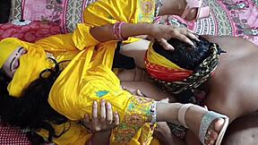 deshi bhabhi ki chudai gandi baaten hindi audio