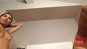 Mi novia y yo nos vamos de vacaciones y follamos con otra pareja que nos alquiló la habitación