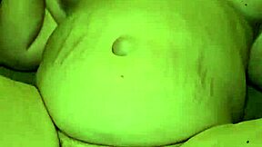 Thick milf with a foot fetish