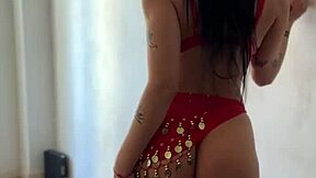 What do you think of this morocha with huge ass and thighs dancing for me?