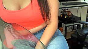 Vecina Cachonda De Culo Grande Shaking Her Ass Crazy